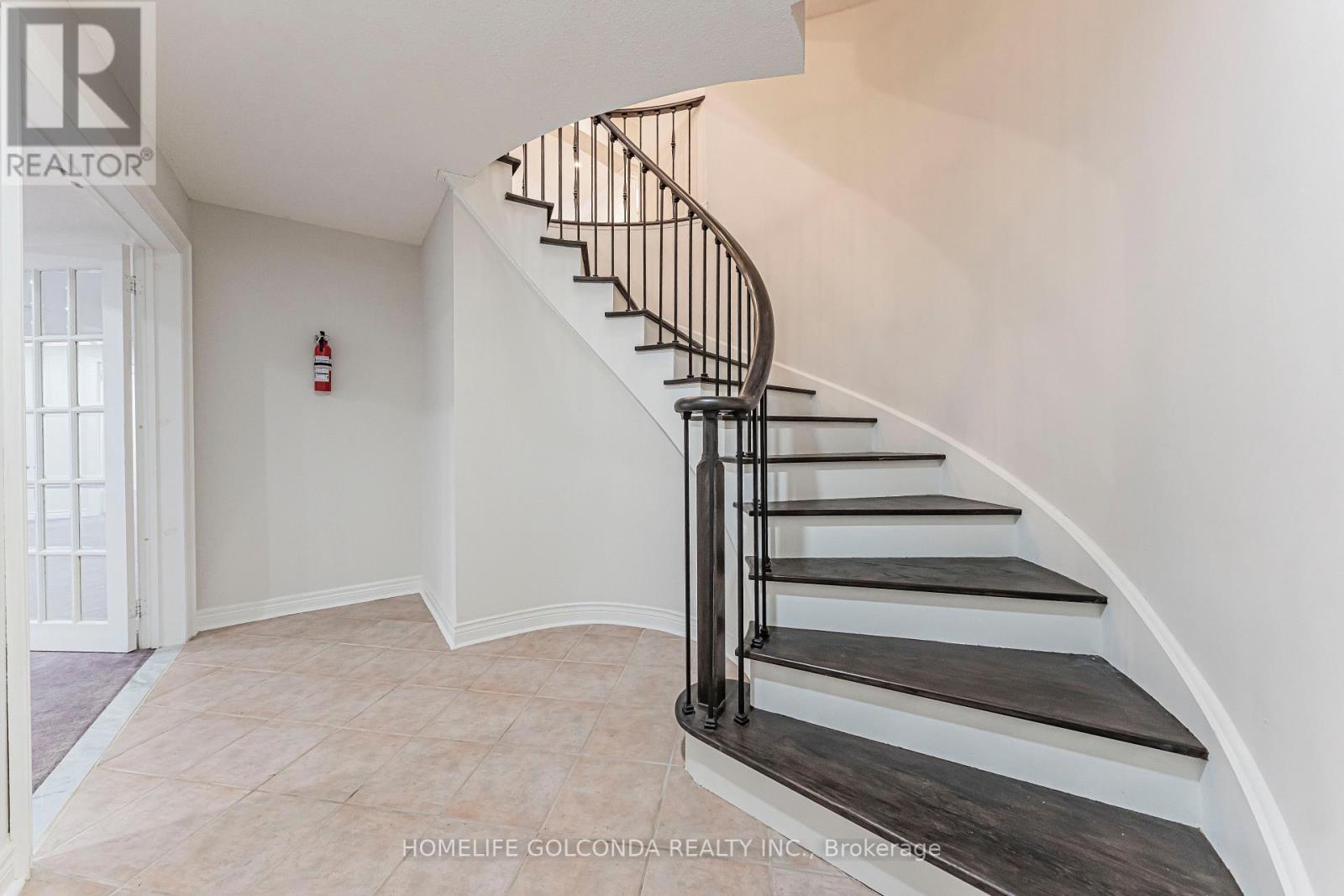 30 Goldring Crescent, Markham, Ontario  L6C 1Y6 - Photo 35 - N13750216