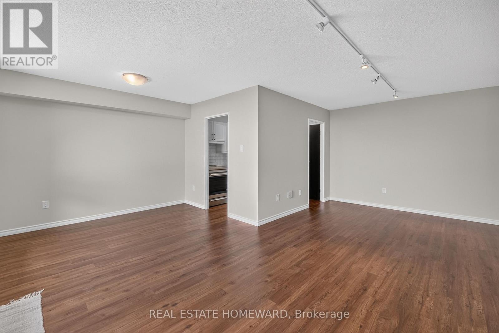 1804 - 100 Quebec Avenue, Toronto, Ontario  M6P 4B8 - Photo 10 - W13750218