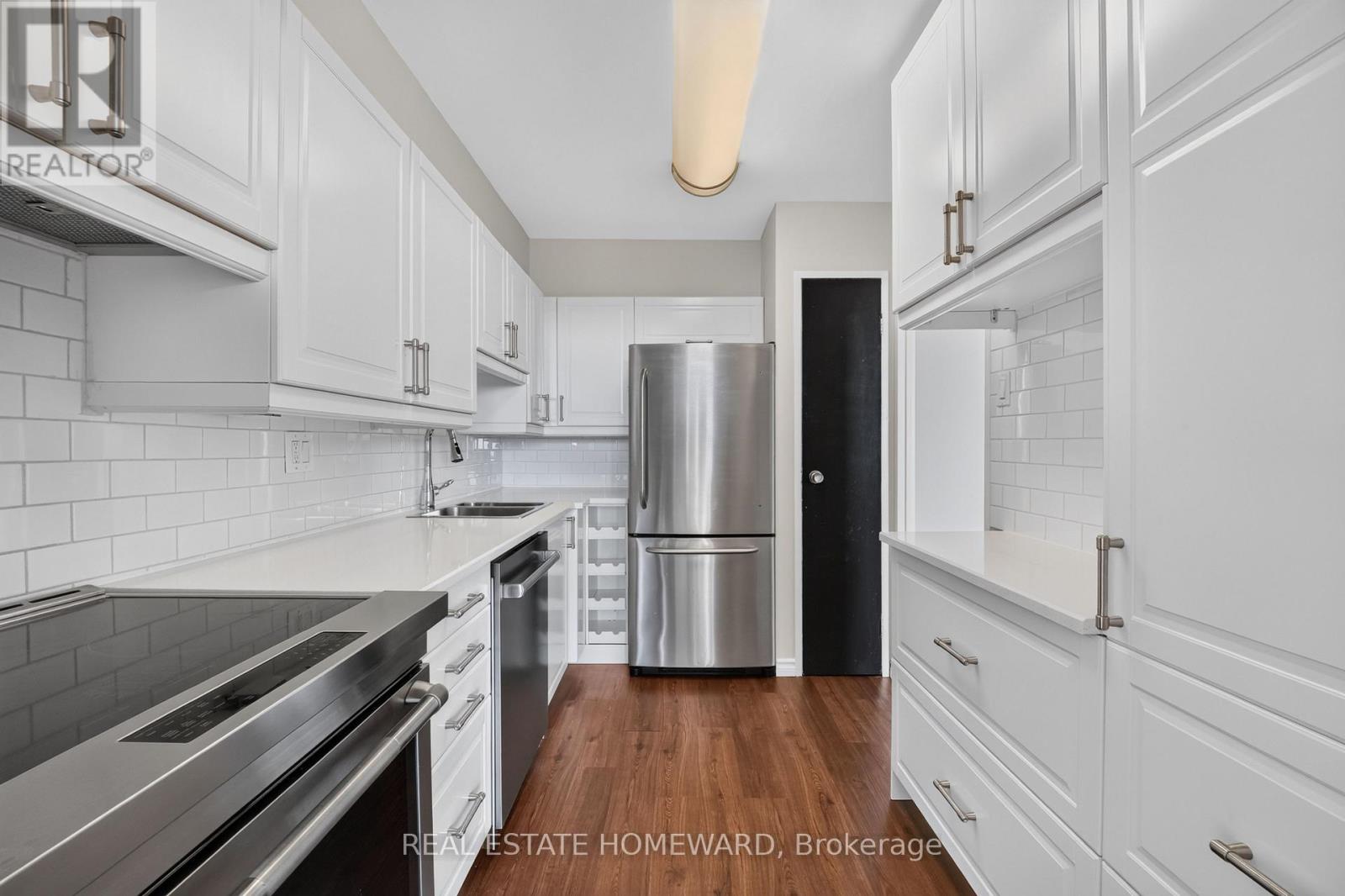 1804 - 100 Quebec Avenue, Toronto, Ontario  M6P 4B8 - Photo 14 - W13750218