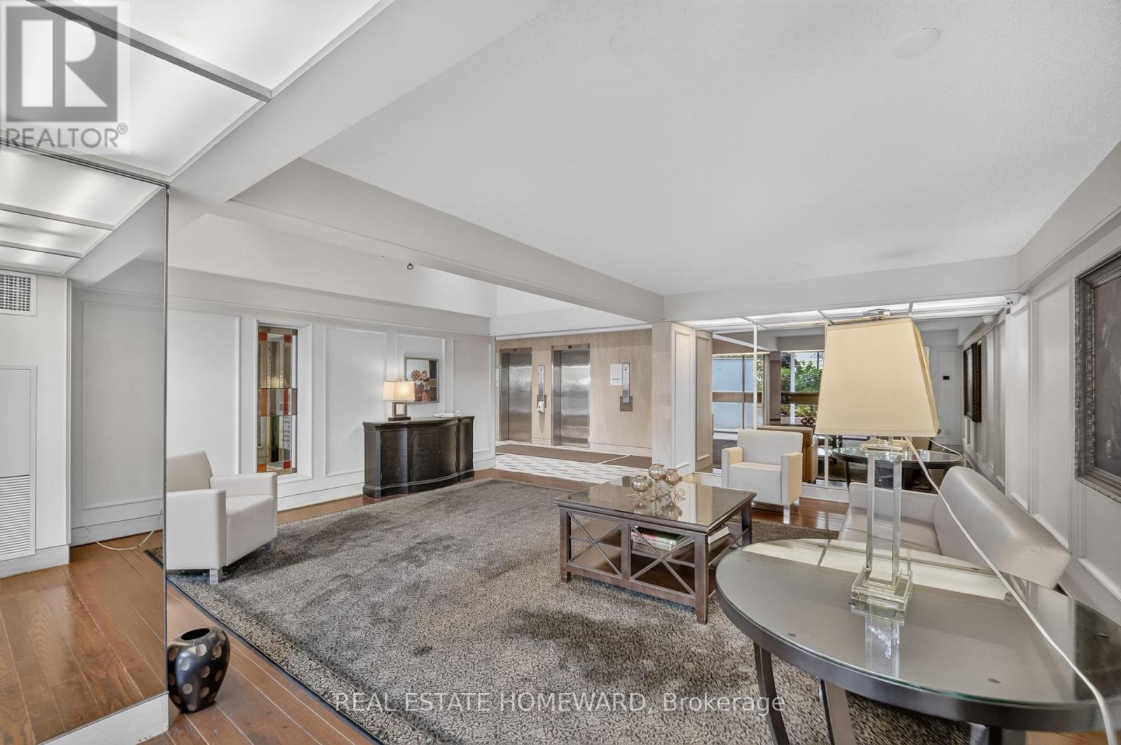 1804 - 100 Quebec Avenue, Toronto, Ontario  M6P 4B8 - Photo 4 - W13750218