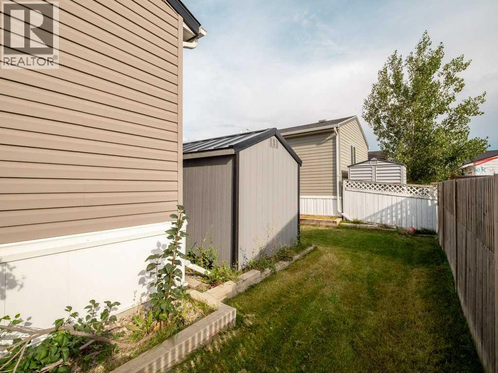 1015 Spring Street, Coaldale, Alberta  T1M 0C6 - Photo 33 - A2341885