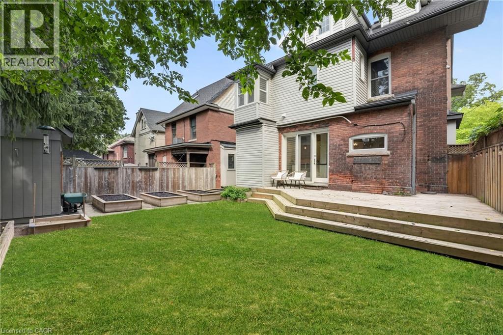 16 Beulah Avenue, Hamilton, Ontario  L8P 4G9 - Photo 47 - 40860256