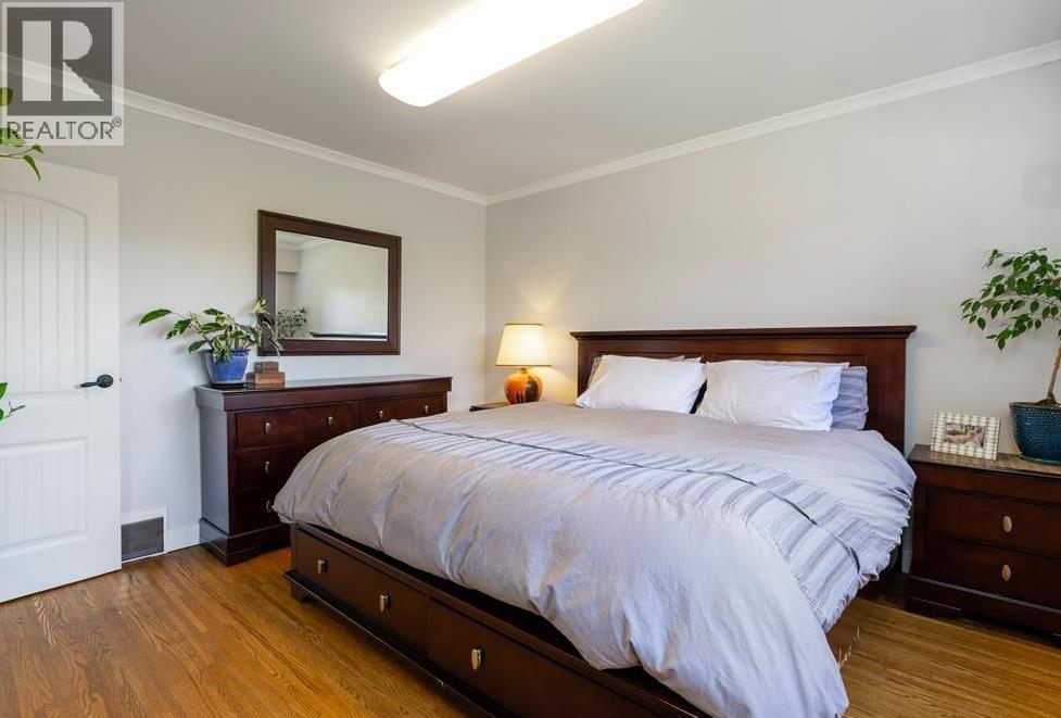 1740 Shannon Ct, Coquitlam, British Columbia  V3J 6C6 - Photo 8 - R3161918