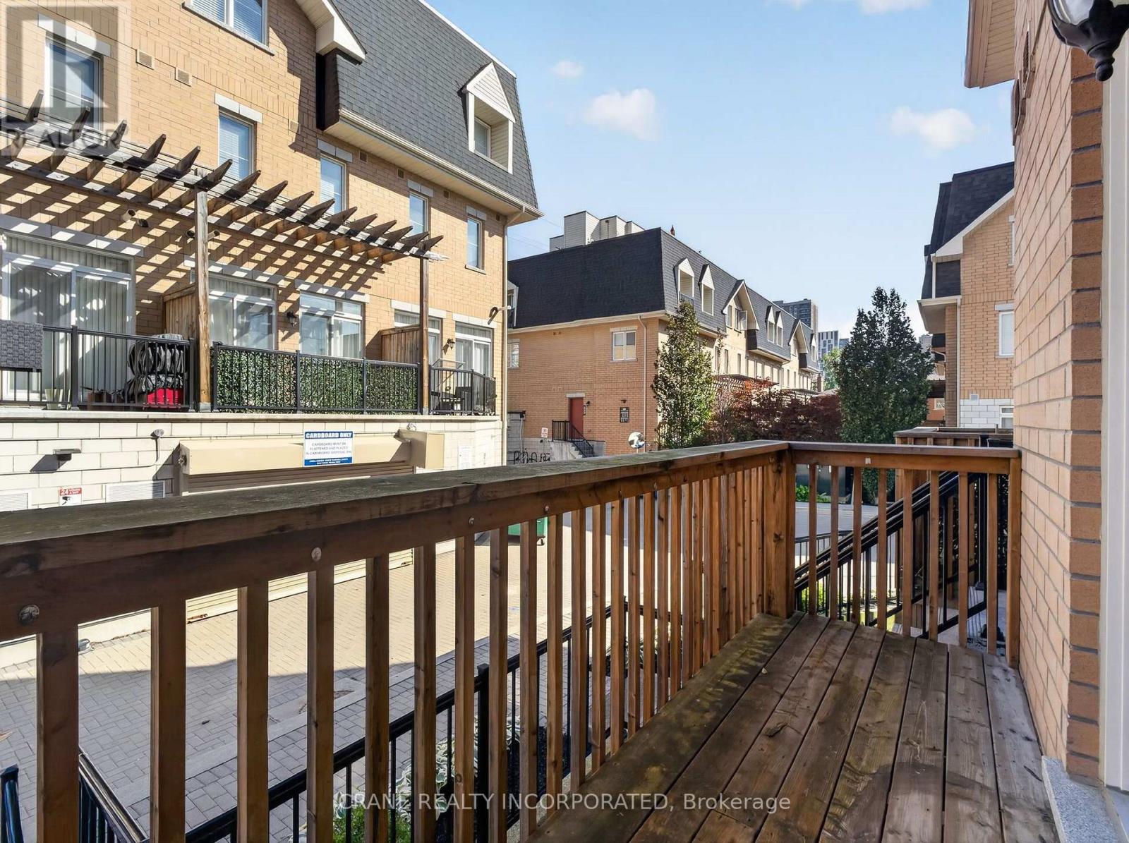 108 - 400 Hopewell Avenue, Toronto, Ontario  M6E 2S2 - Photo 30 - W13750228