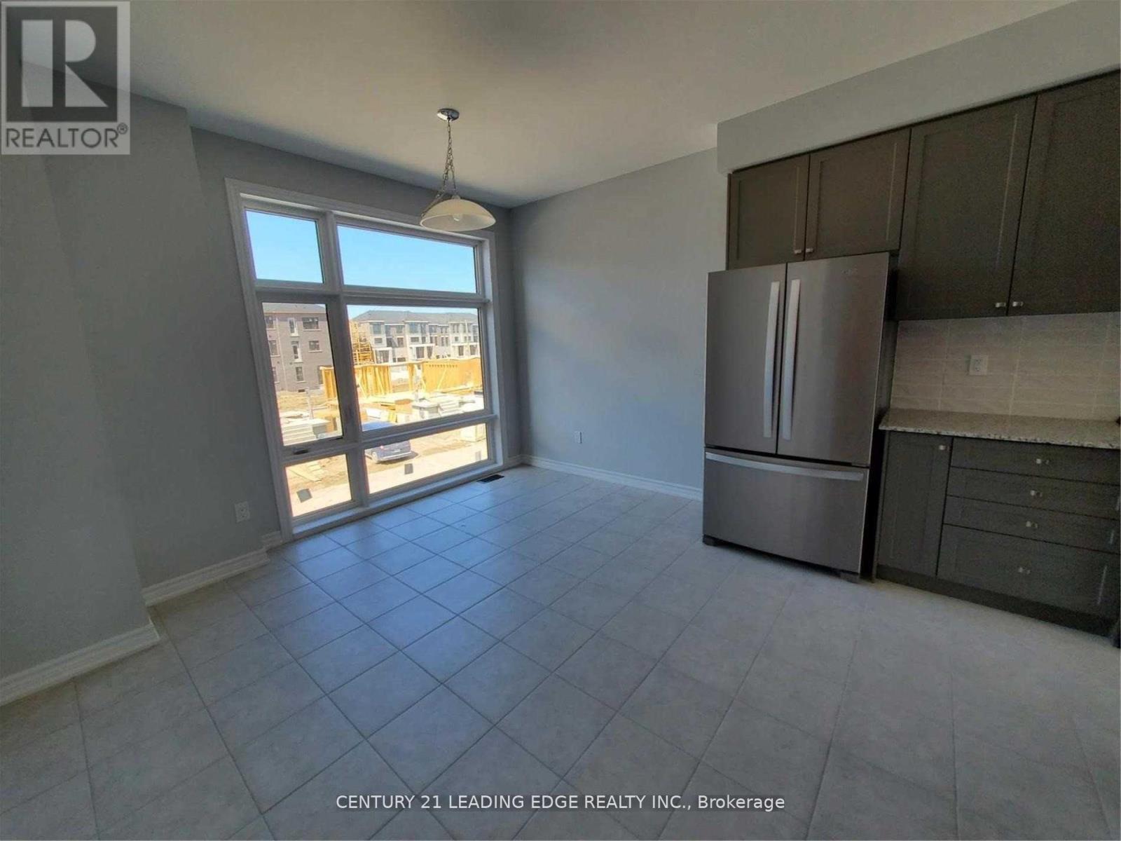 29 Douet Lane, Ajax, Ontario  L1Z 0V4 - Photo 4 - E13748278