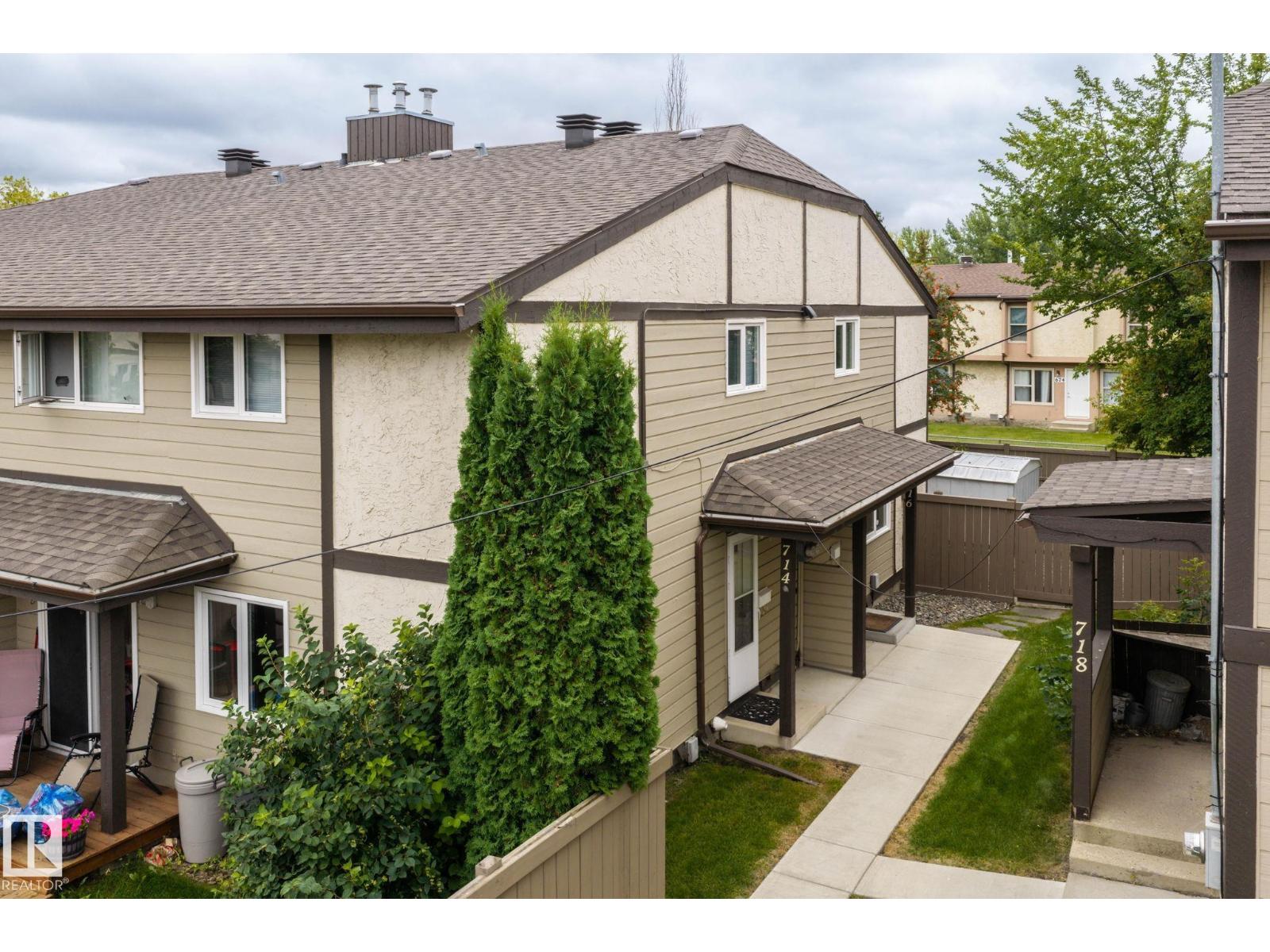 716 Clareview Rd NW, Edmonton, Alberta  T5A 4J7 - Photo 1 - E4507417