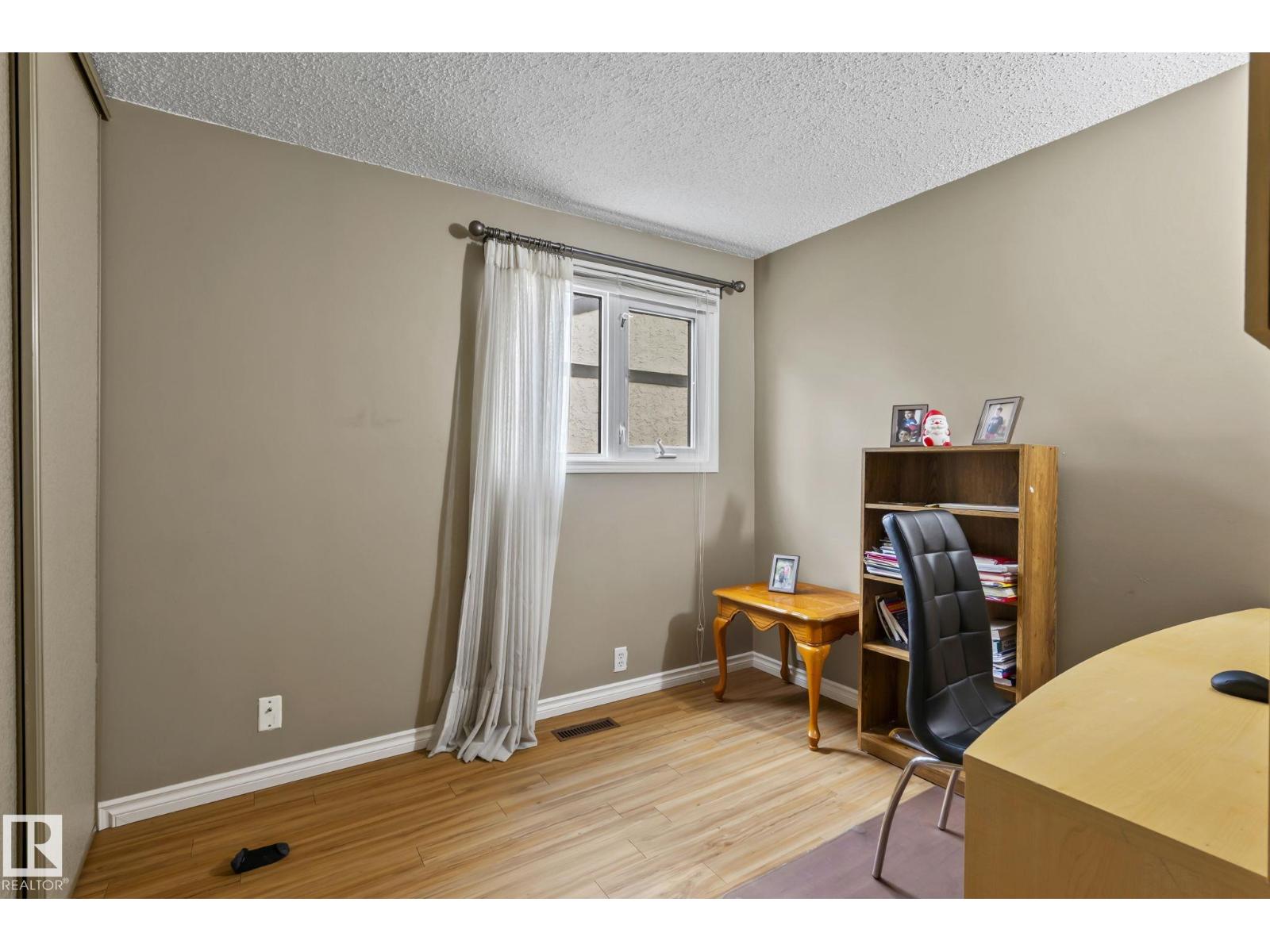 716 Clareview Rd NW, Edmonton, Alberta  T5A 4J7 - Photo 16 - E4507417