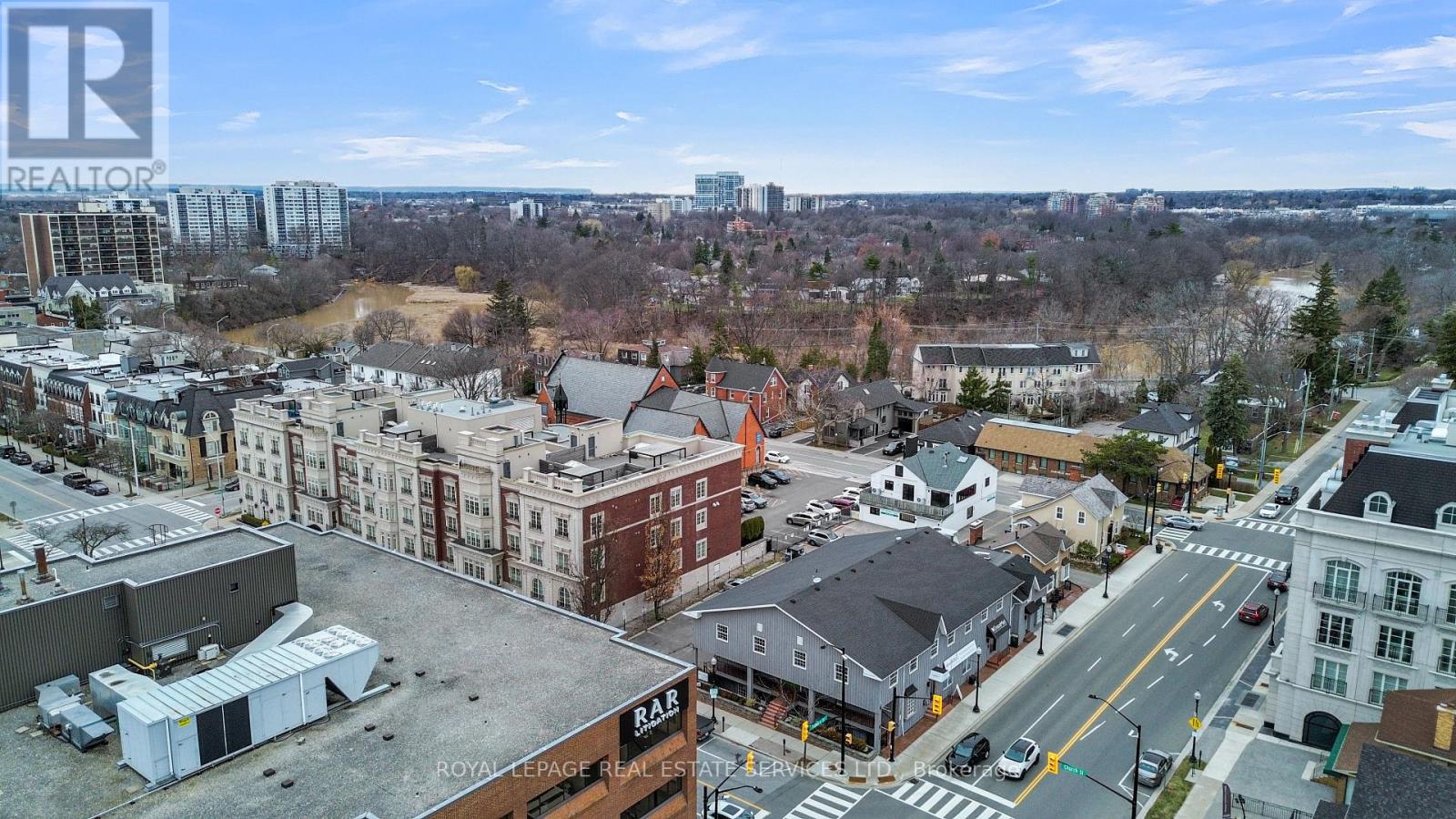 130 Trafalgar Road, Oakville, Ontario  L6J 3G5 - Photo 11 - W13750248