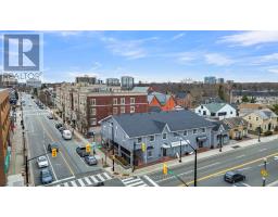 130 TRAFALGAR ROAD, Oakville, Ontario