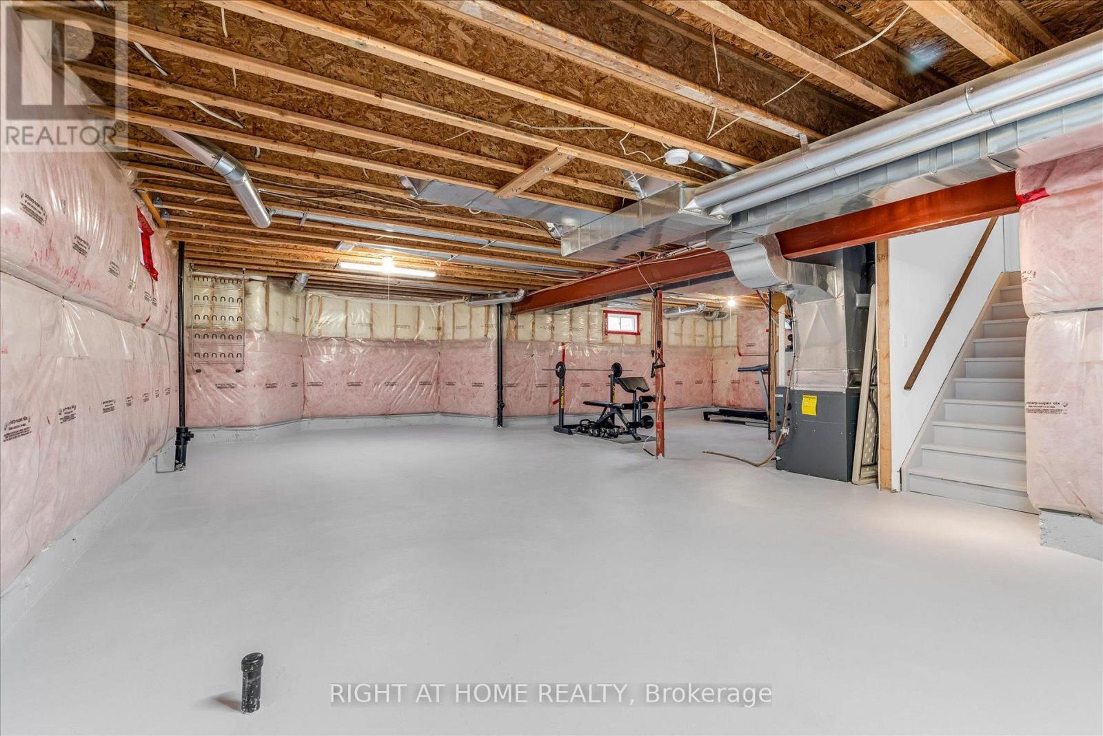 87 Newcombe Road N, Hamilton, Ontario  L9H 0A6 - Photo 25 - X13750246