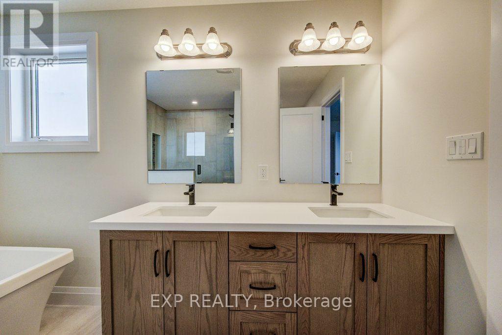 231 Applewood Street, Blandford-Blenheim, Ontario  N0J 1S0 - Photo 25 - X13750254