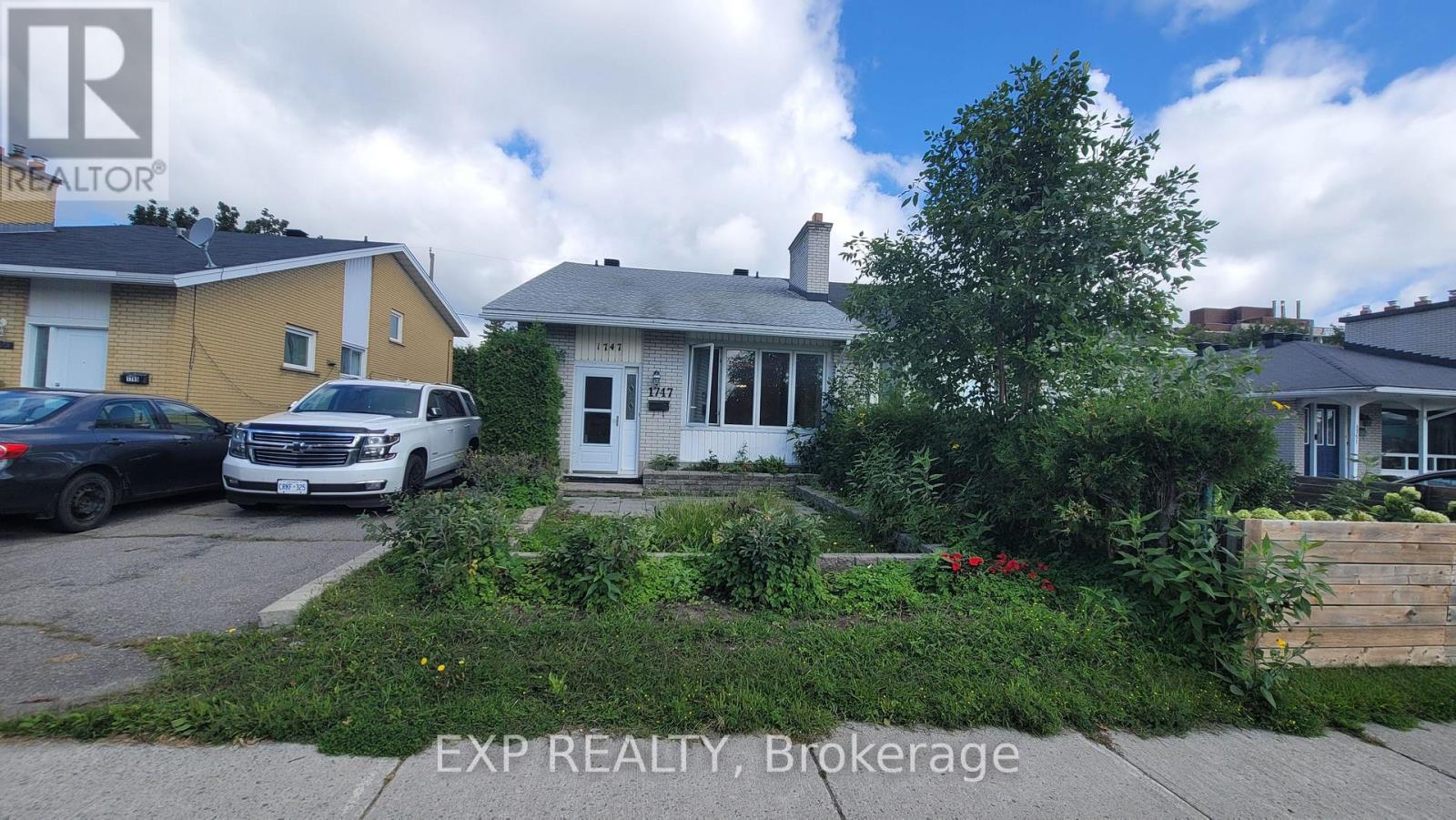 1747 HERON ROAD, Ottawa, Ontario