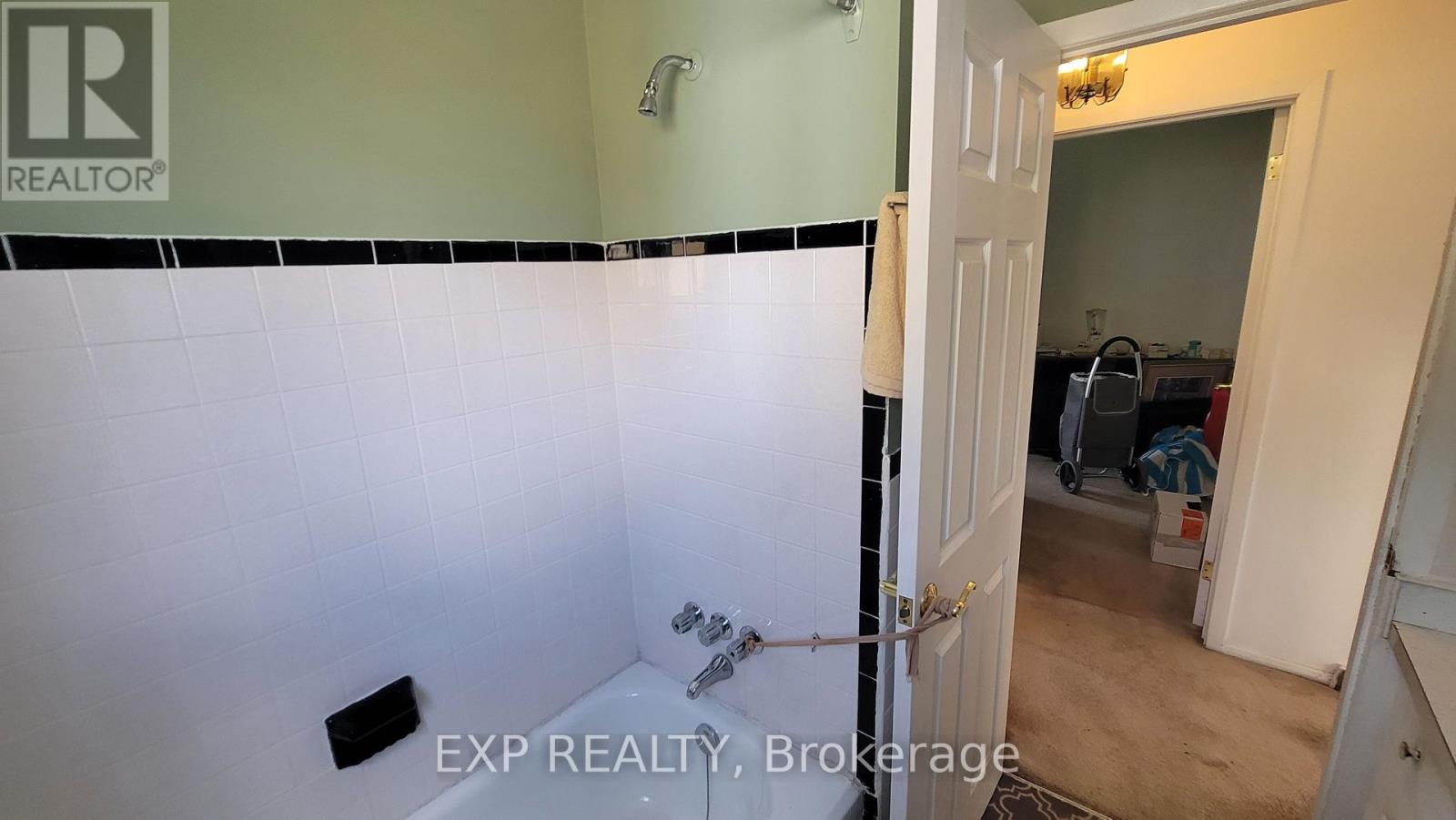 1747 Heron Road, Ottawa, Ontario  K1V 6A2 - Photo 10 - X13750268