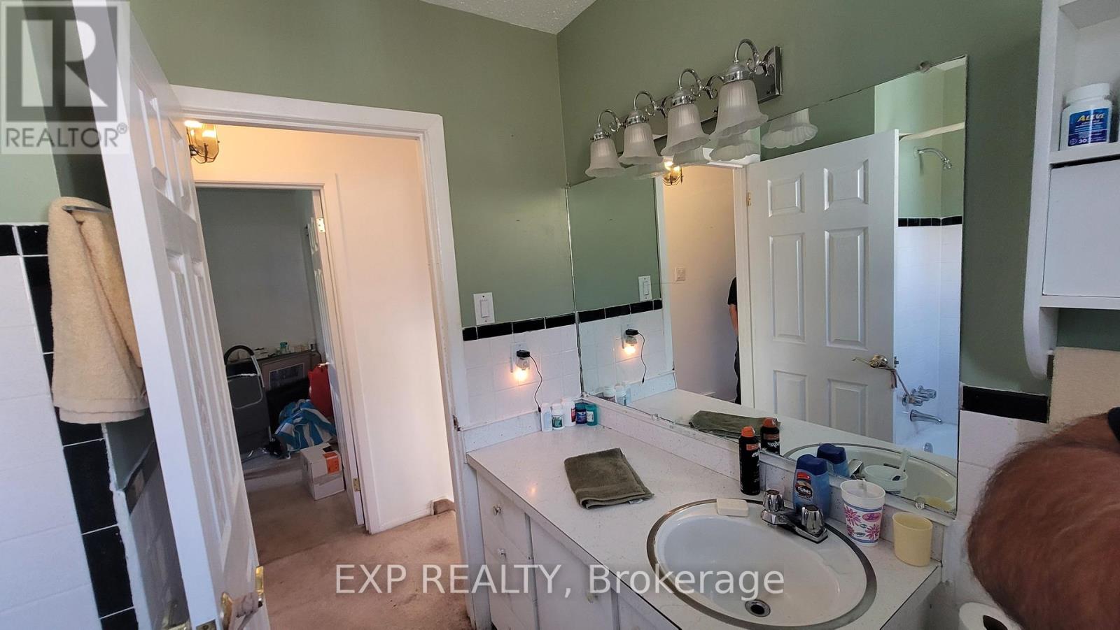1747 Heron Road, Ottawa, Ontario  K1V 6A2 - Photo 12 - X13750268