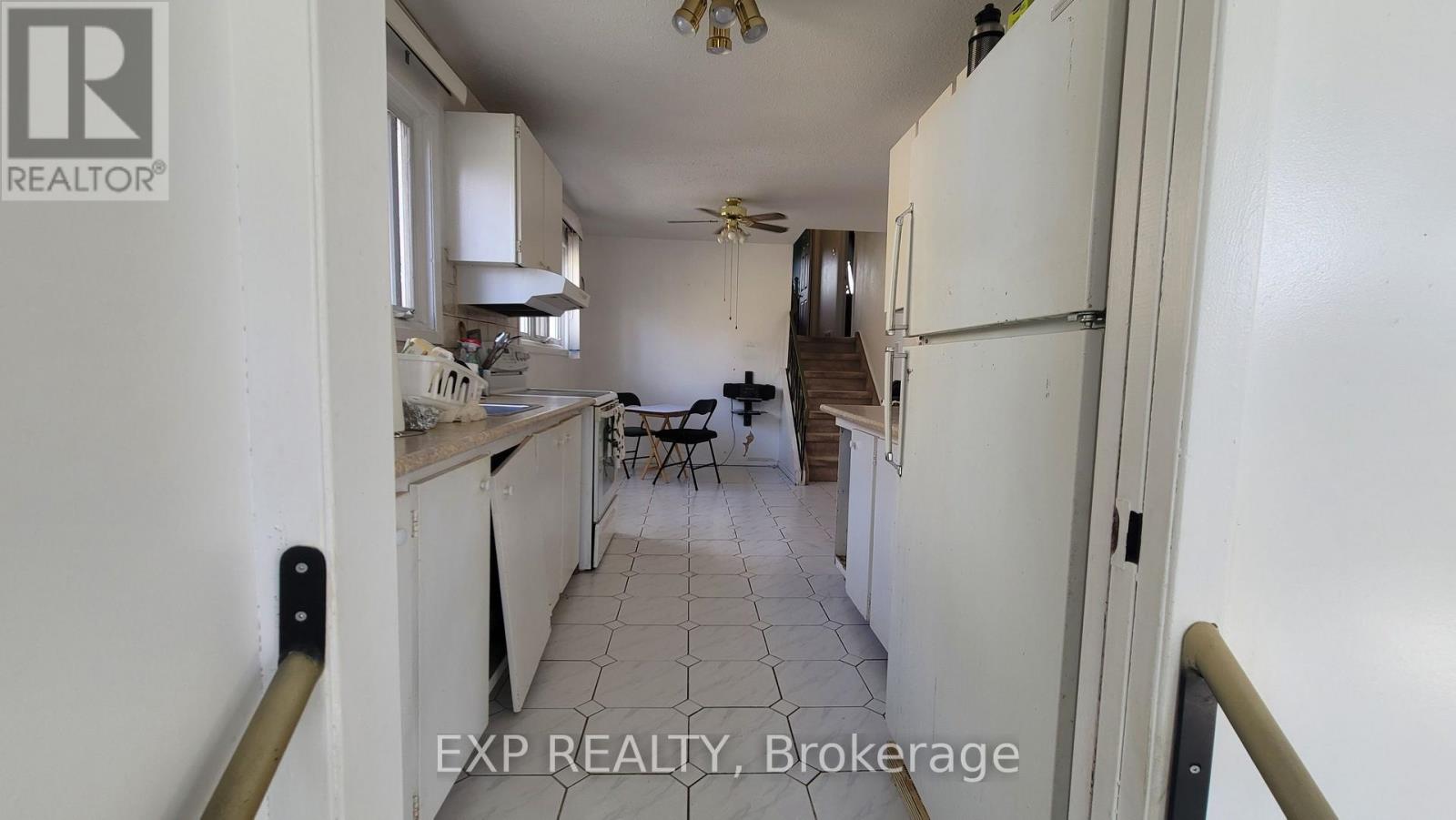 1747 Heron Road, Ottawa, Ontario  K1V 6A2 - Photo 2 - X13750268