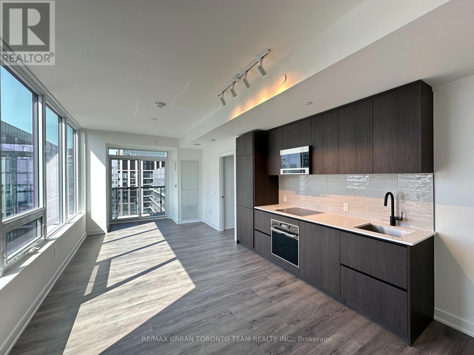 3702 (Lph-02) - 117 Broadway Avenue, Toronto, Ontario  M4P 1V3 - Photo 3 - C13750274