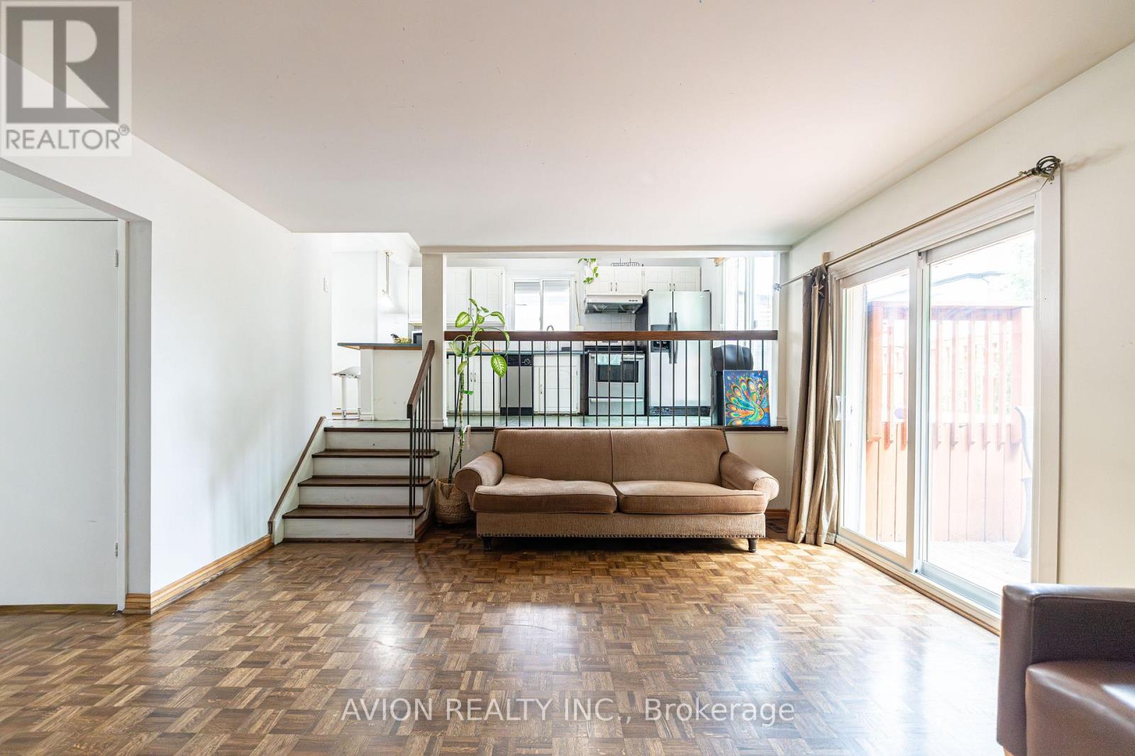 241 Weldrick Road W, Richmond Hill, Ontario  L4C 5J2 - Photo 17 - N13750266
