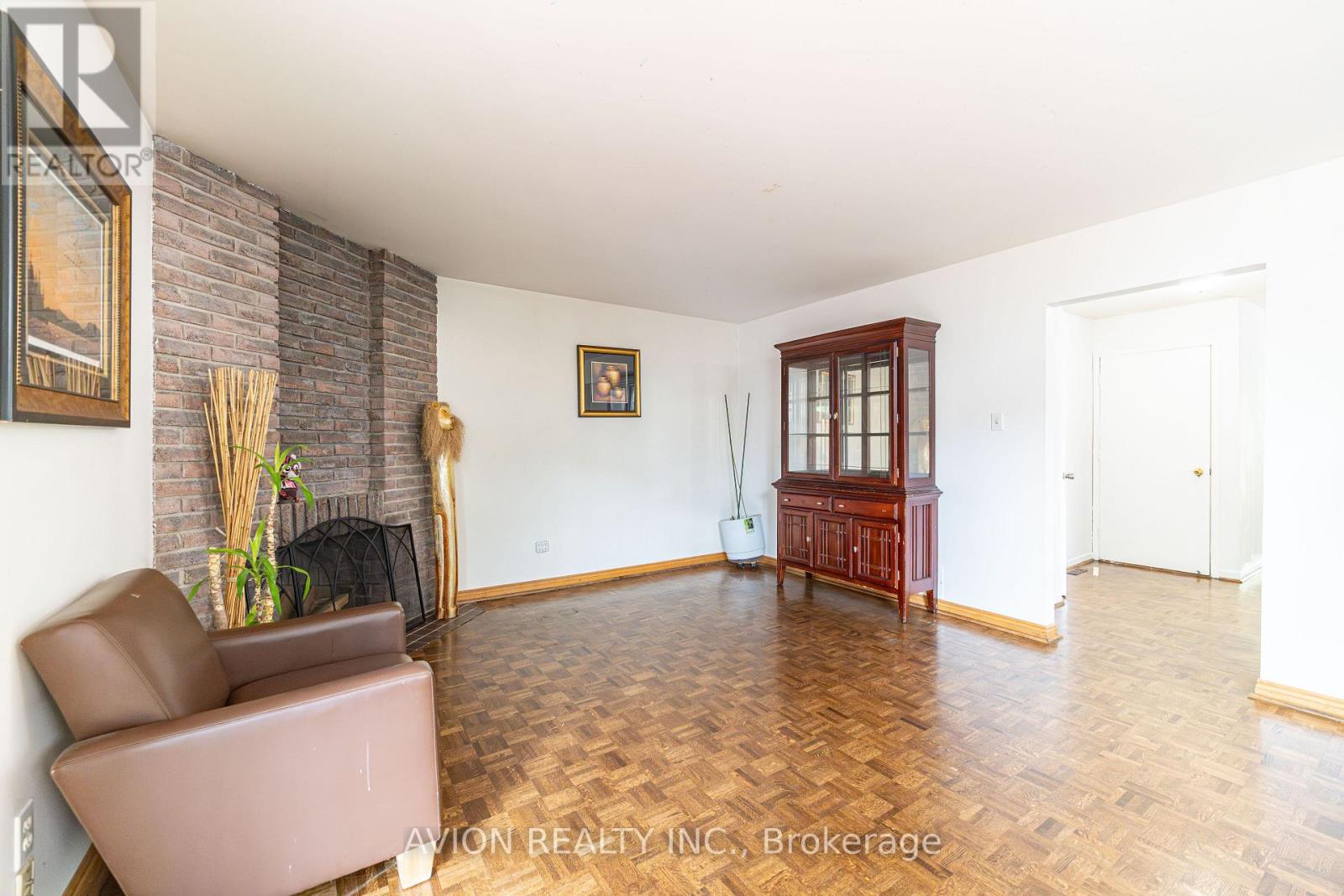 241 Weldrick Road W, Richmond Hill, Ontario  L4C 5J2 - Photo 18 - N13750266
