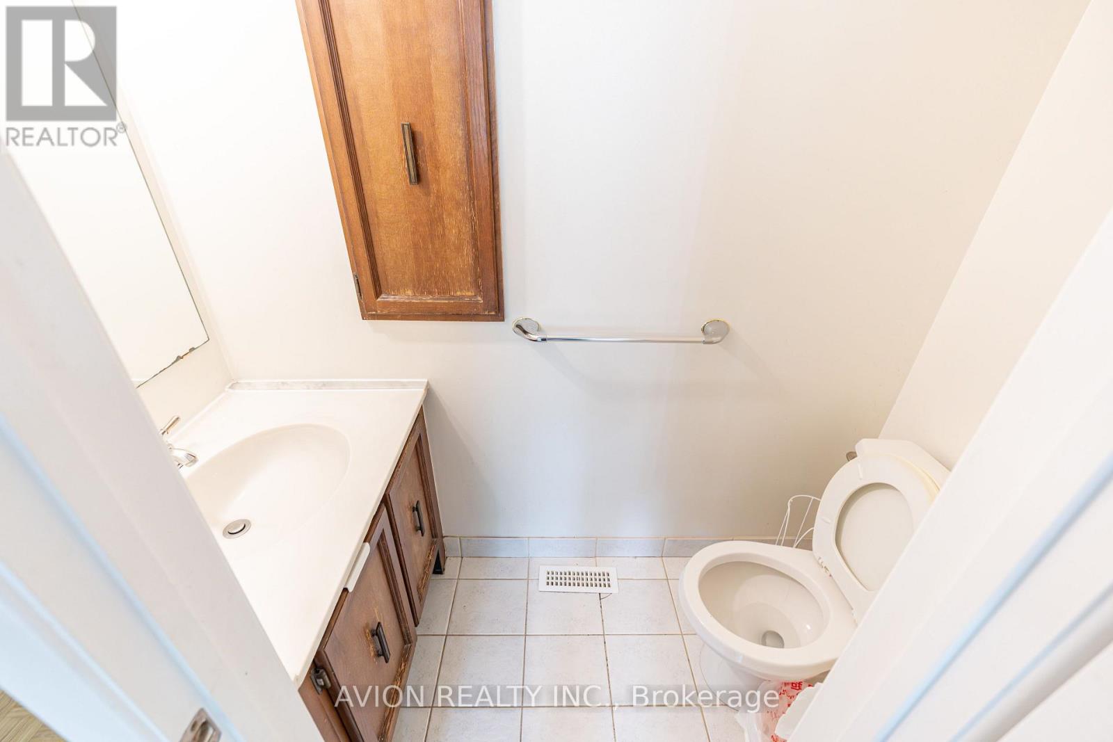 241 Weldrick Road W, Richmond Hill, Ontario  L4C 5J2 - Photo 24 - N13750266