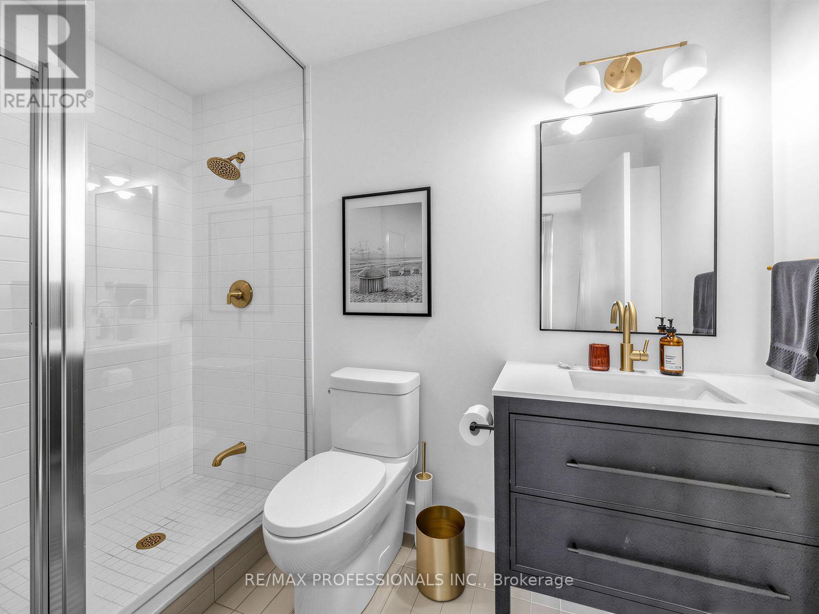 402 - 155 Legion Road N, Toronto, Ontario  M8Y 0A7 - Photo 16 - W13740834