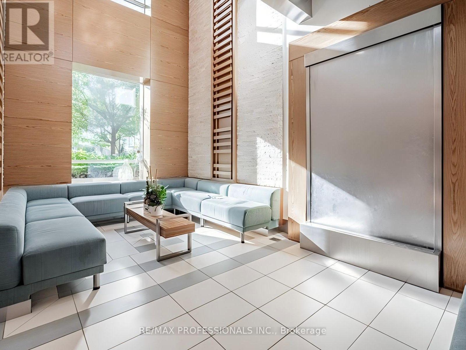 402 - 155 Legion Road N, Toronto, Ontario  M8Y 0A7 - Photo 29 - W13740834