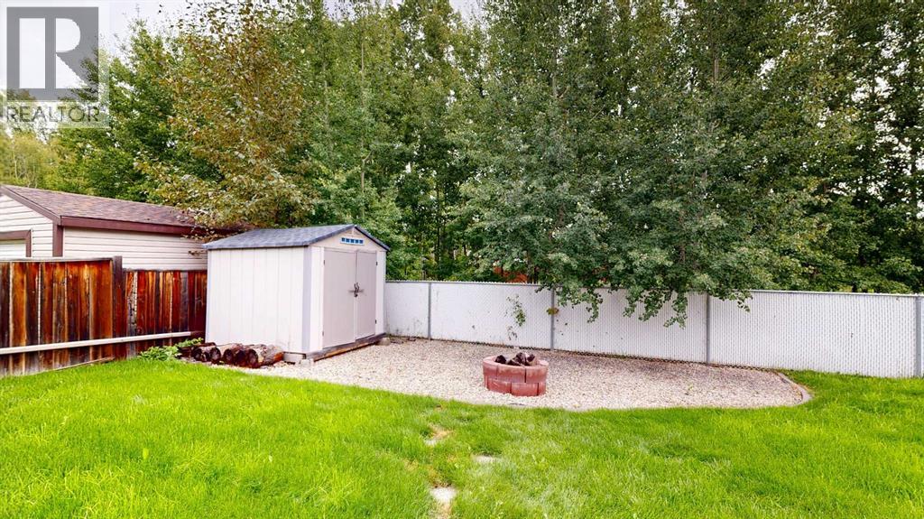 47 Rodeo Way, Whitecourt, Alberta  T7S 0B9 - Photo 2 - A2332650