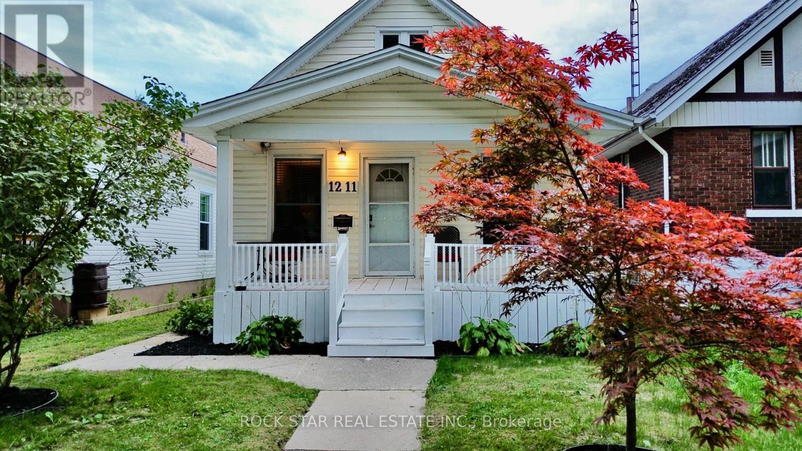 1211 Lincoln Road, Windsor, Ontario  N8Y 2H9 - Photo 2 - X13749396