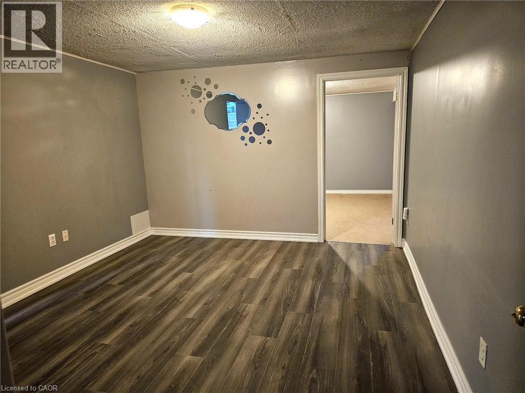 65 Winding Way, Brantford, Ontario  N3R 3S4 - Photo 13 - 40846696