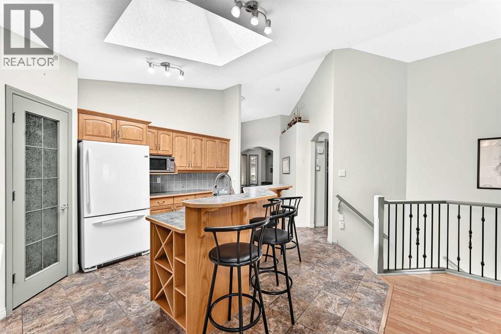 27 Jessie Robinson Close N, Lethbridge, Alberta  T1H 6Y4 - Photo 8 - A2341251