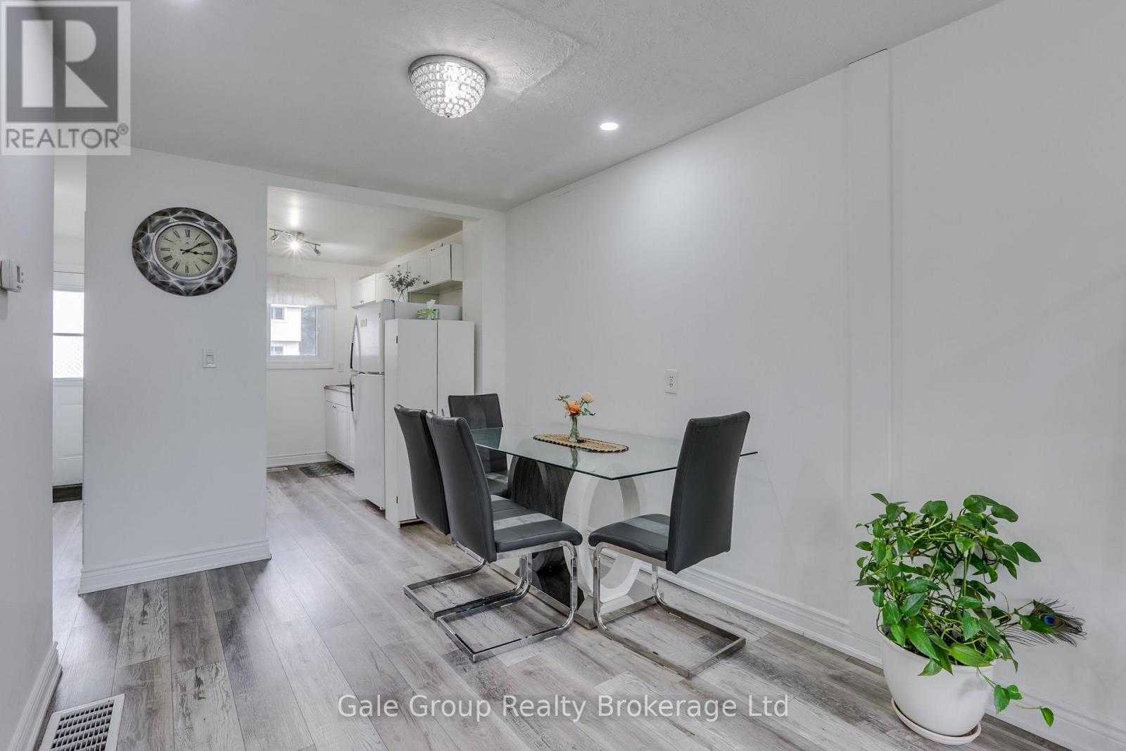 9 - 105 Springbank Avenue E, Woodstock, Ontario N4S 7P7 - Photo 8 - X13750282