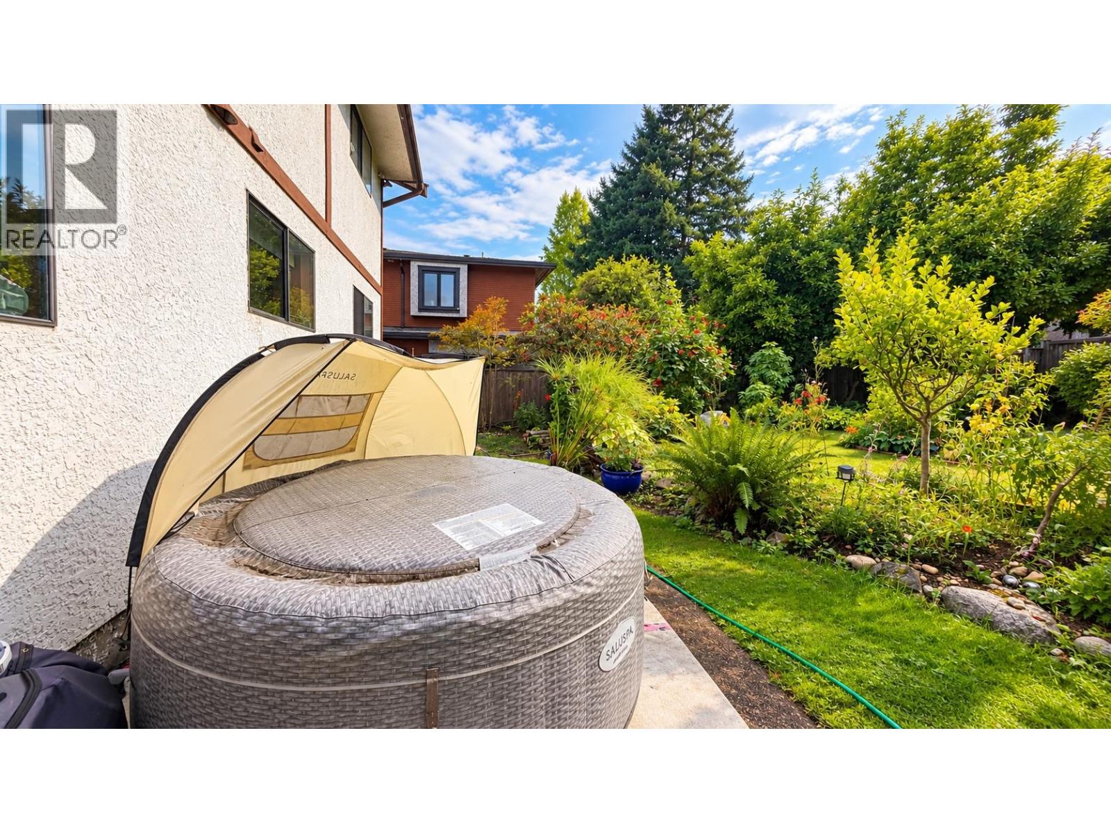 5755 Monarch Street, Burnaby, British Columbia  V5G 2A2 - Photo 10 - R3161698