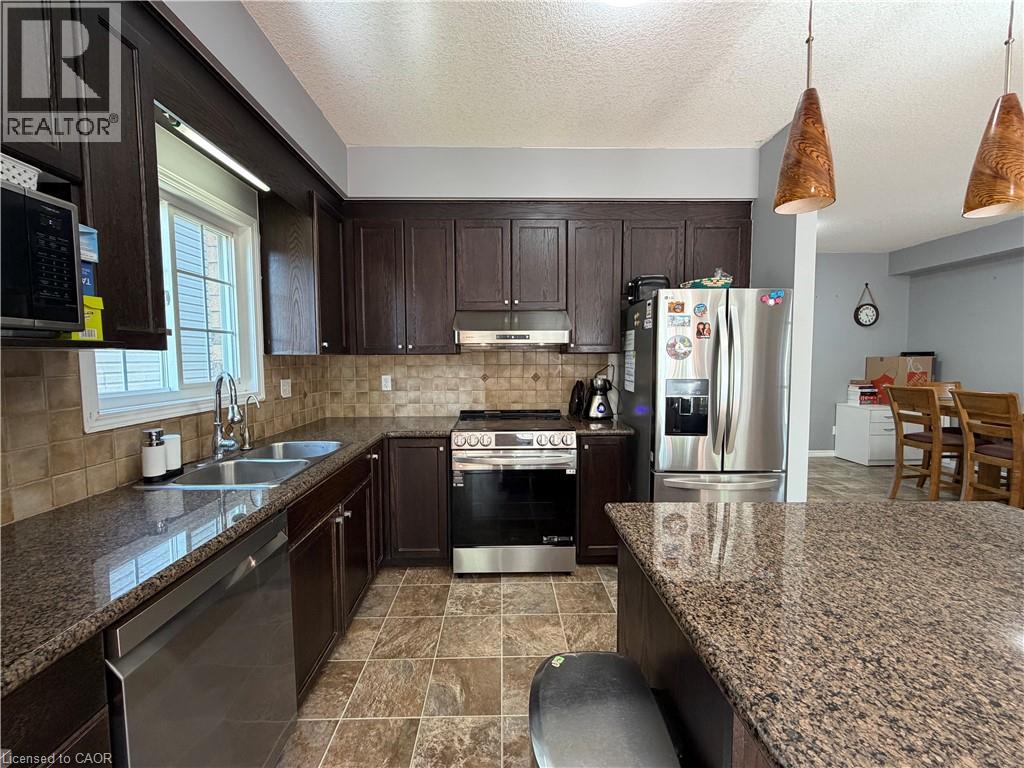 649 Winterberry Avenue, Waterloo, Ontario  N2V 2X4 - Photo 18 - 40860990