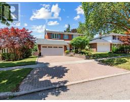 22 MEADOWGLADE CRESCENT, Toronto, Ontario