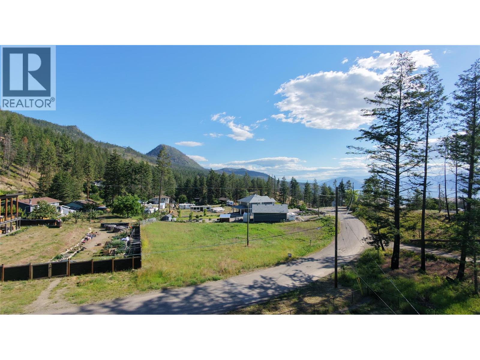 784 Udell Road, Vernon, British Columbia  V1H 2E3 - Photo 2 - 10399998