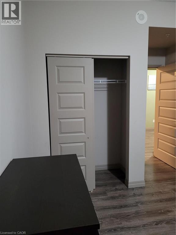 8 Hickory Street W Unit# 204, Waterloo, Ontario  N2L 3H6 - Photo 13 - 40828493