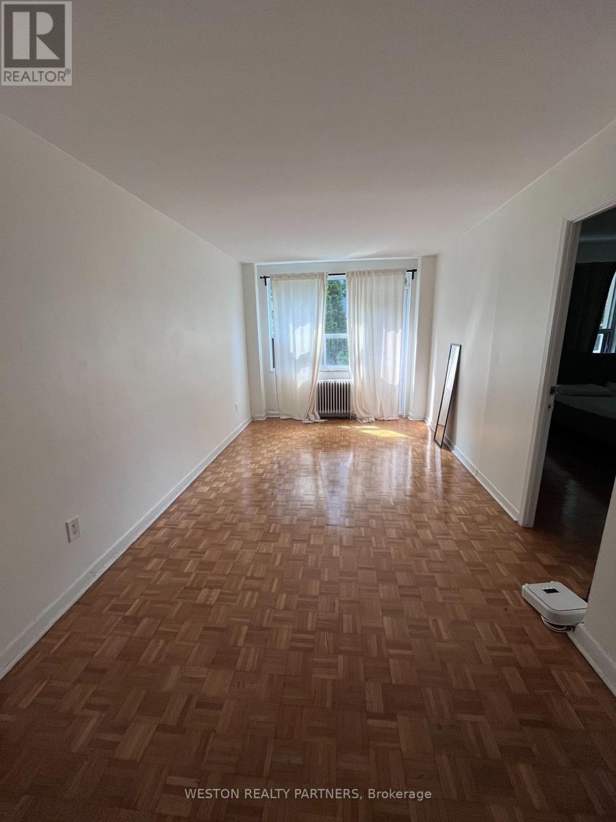 102 - 88 Wellesley Street E, Toronto, Ontario  M4Y 1H4 - Photo 2 - C13750320