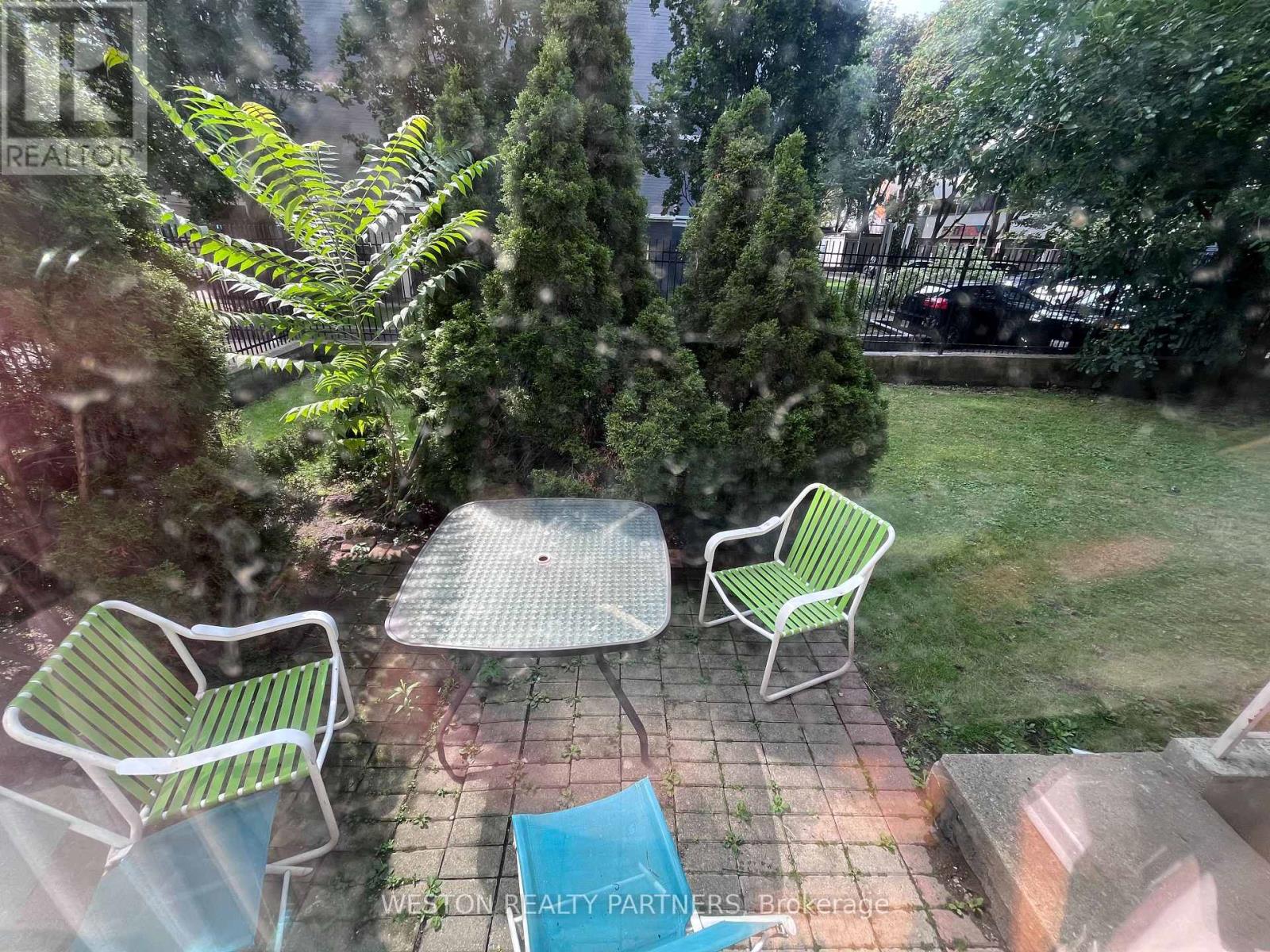 102 - 88 Wellesley Street E, Toronto, Ontario  M4Y 1H4 - Photo 4 - C13750320