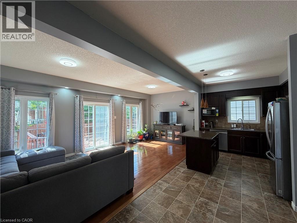 649 Winterberry Avenue, Waterloo, Ontario  N2V 2X4 - Photo 11 - 40860990