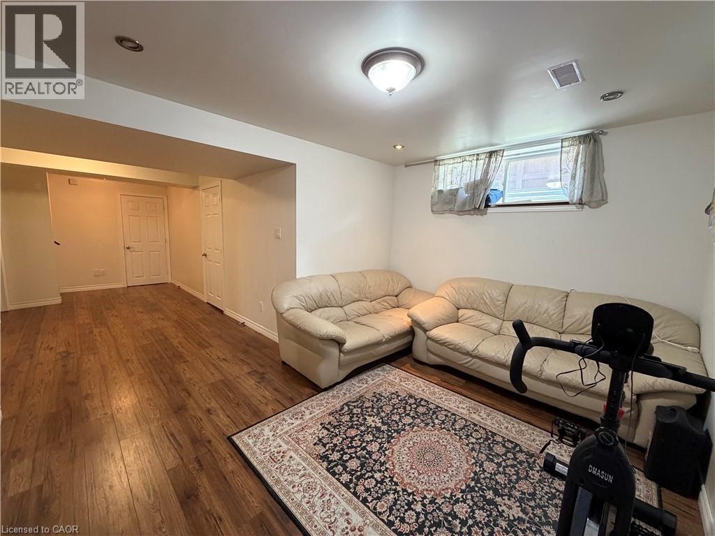649 Winterberry Avenue, Waterloo, Ontario  N2V 2X4 - Photo 32 - 40860990