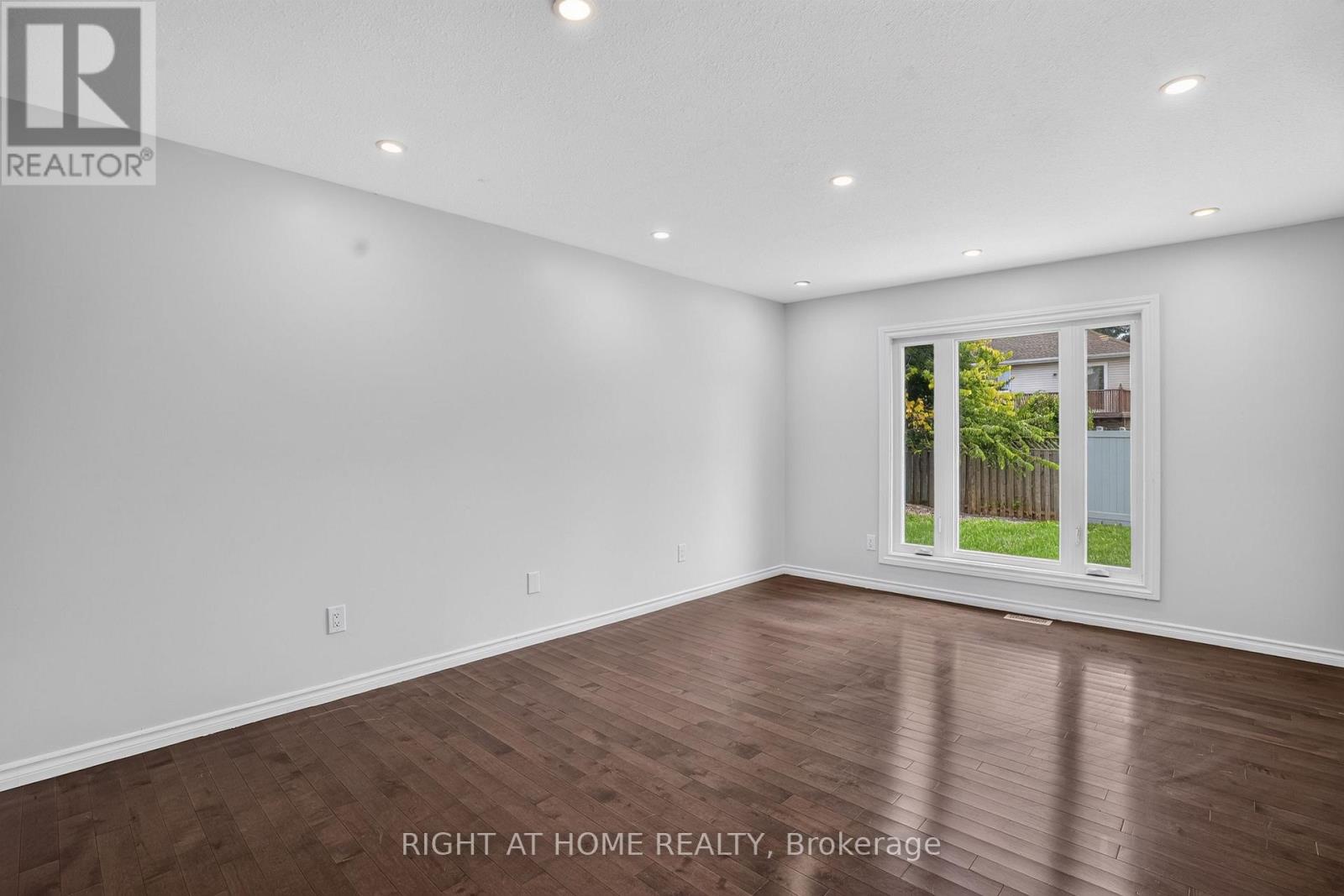 32 Saffron Court, Ottawa, Ontario  K2J 4R7 - Photo 6 - X13750338