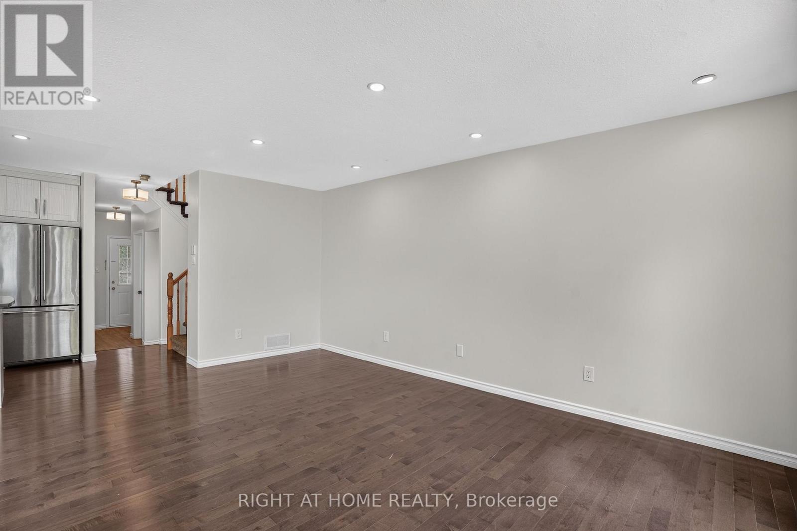 32 Saffron Court, Ottawa, Ontario  K2J 4R7 - Photo 9 - X13750338