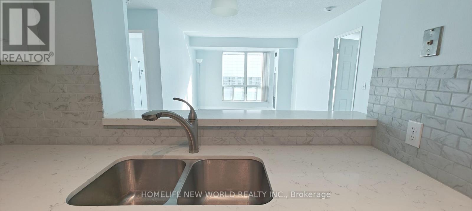 806 - 1 Lee Centre Drive, Toronto, Ontario  M1H 3J2 - Photo 22 - E13750332