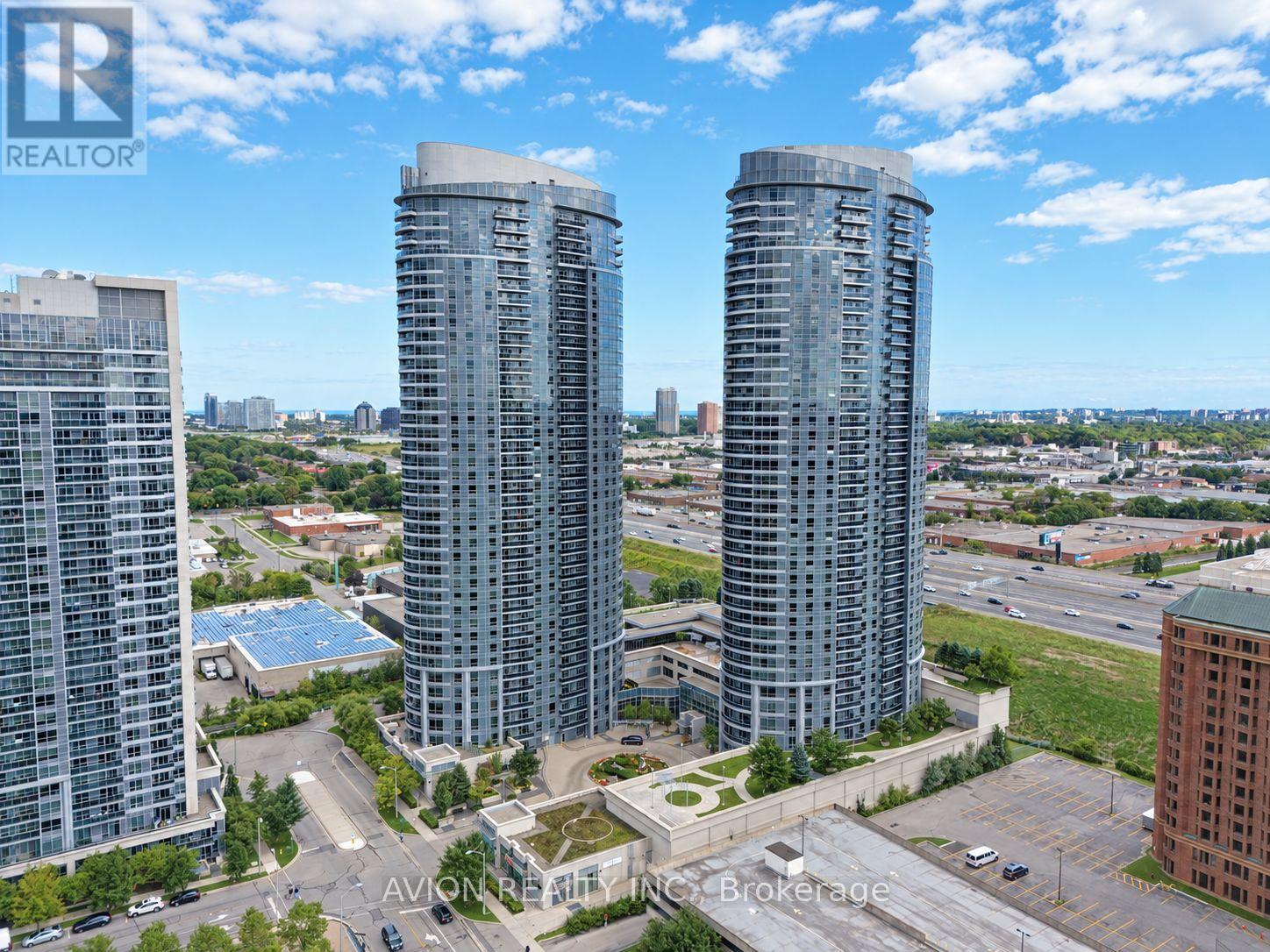 3017 - 135 VILLAGE GREEN SQUARE, Toronto, Ontario