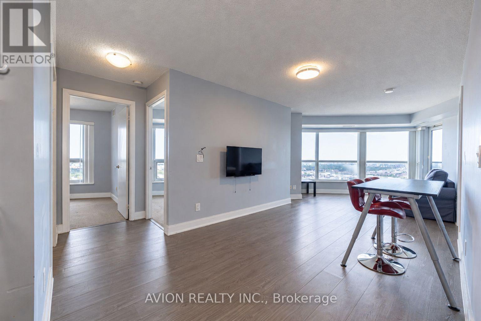 3017 - 135 Village Green Square, Toronto, Ontario  M1S 0G4 - Photo 16 - E13750340