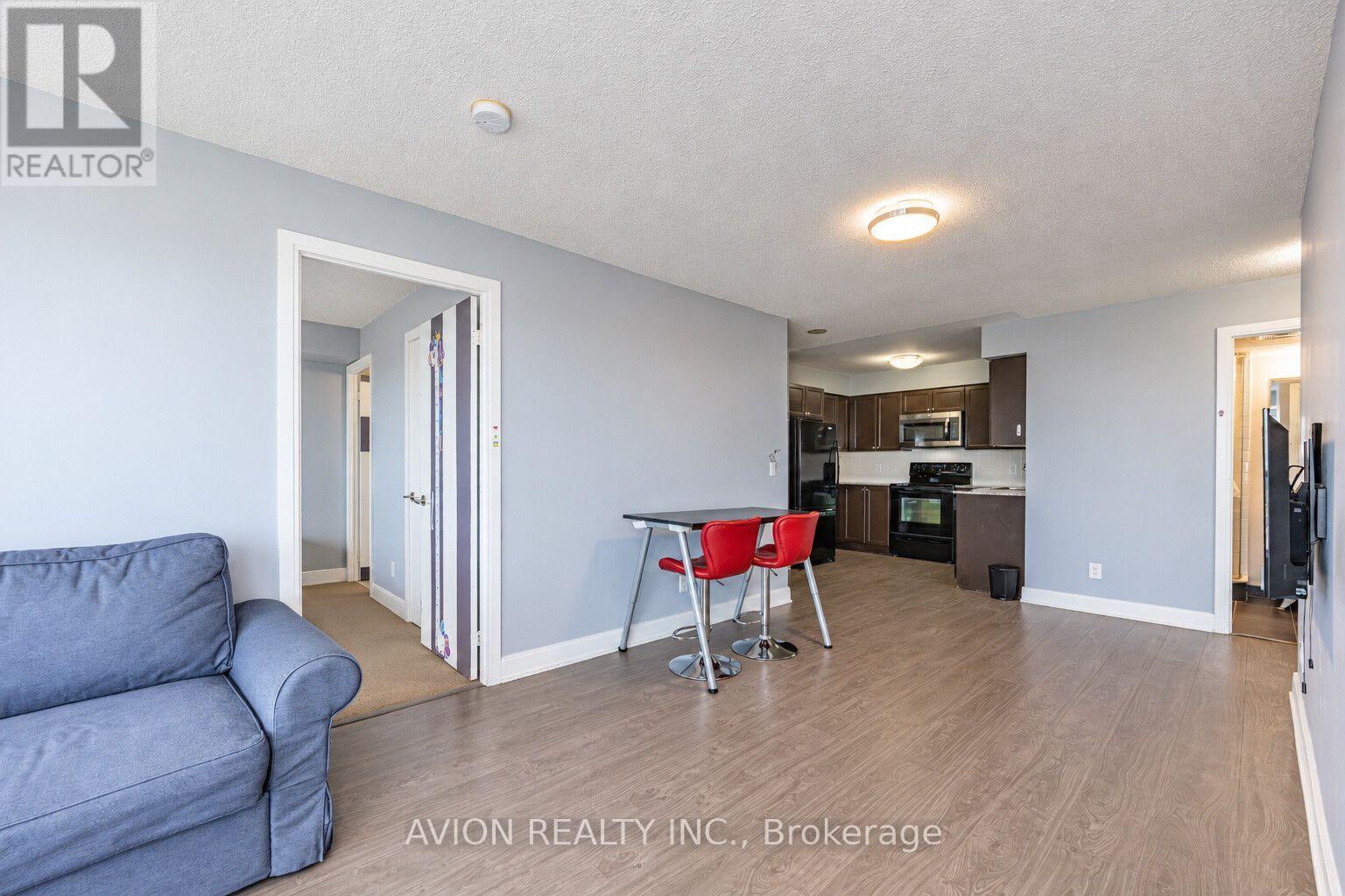 3017 - 135 Village Green Square, Toronto, Ontario  M1S 0G4 - Photo 20 - E13750340
