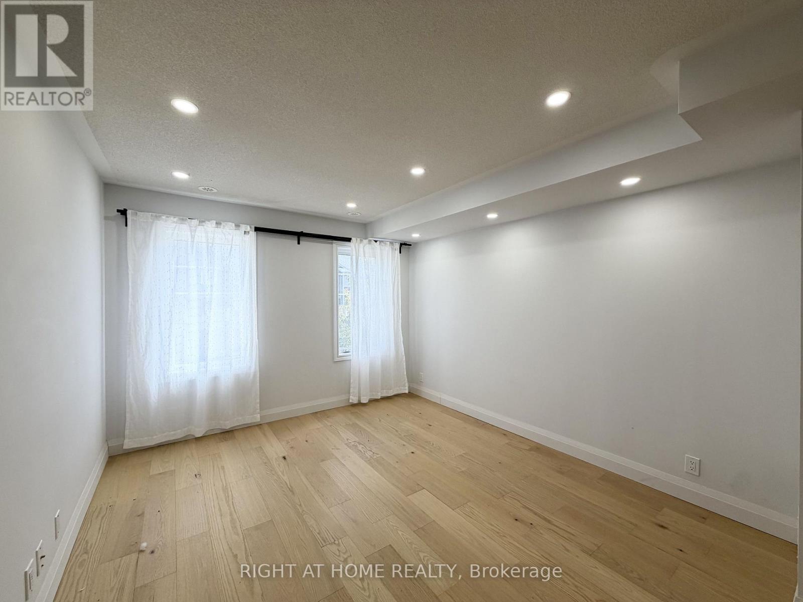 13 - 2500 Hill Rise Court, Oshawa, Ontario  L1L 0L2 - Photo 10 - E13750342