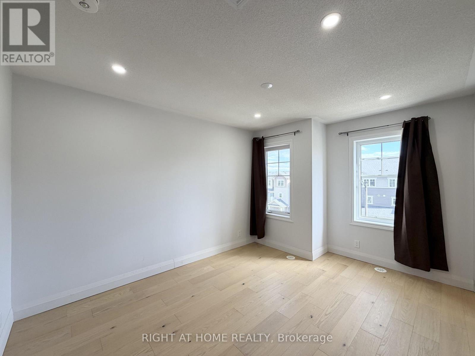 13 - 2500 Hill Rise Court, Oshawa, Ontario  L1L 0L2 - Photo 18 - E13750342