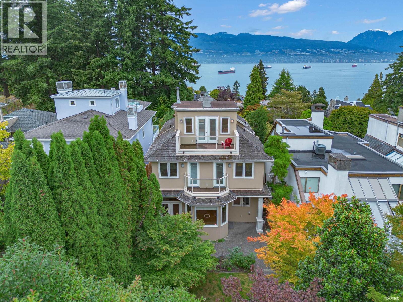 4648 W 2nd Avenue, Vancouver, British Columbia V6R 1L1 - Photo 8 - R3160156