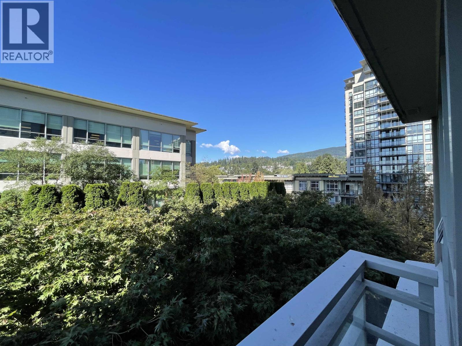 602 2968 Glen Drive, Coquitlam, British Columbia  V3B 0C4 - Photo 11 - R3160229