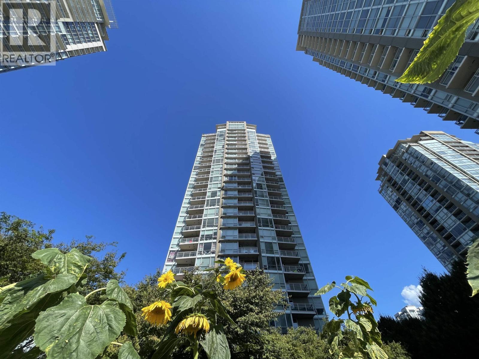 602 2968 Glen Drive, Coquitlam, British Columbia  V3B 0C4 - Photo 25 - R3160229